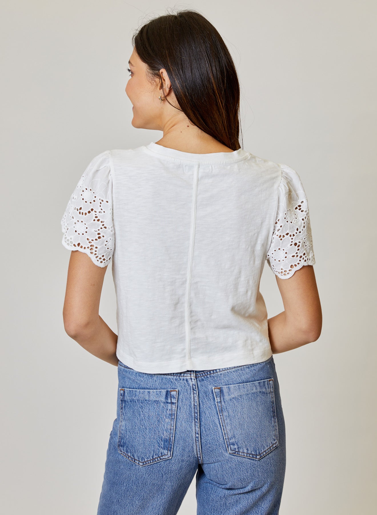 EYELET TRIM TEE SHIRT