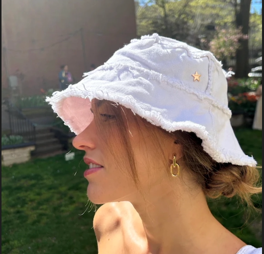 CANVAS BEACH BUCKET HAT