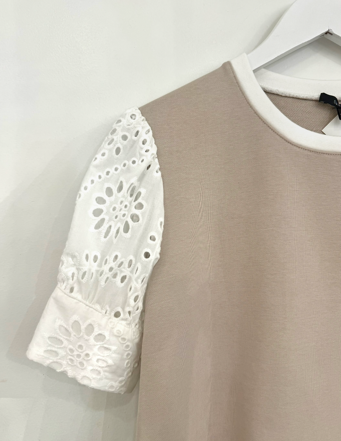 ROMINA SHORT SLEEVE COTTON TOP WITH LACE SLEEVE