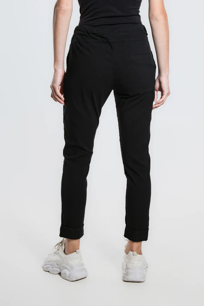BLACK SIDE ZIPPER PANT