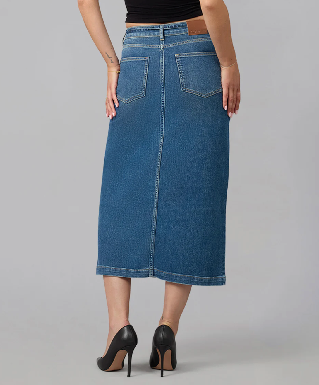 HALSTON JEANS SKIRT