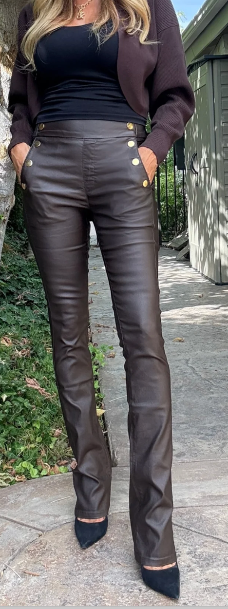ELLEN VEGAN LEATHER WITH BUTTONS