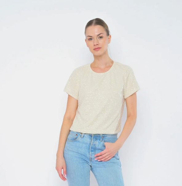SHORT SLEEVE SEQUIN TIMMY TOP
