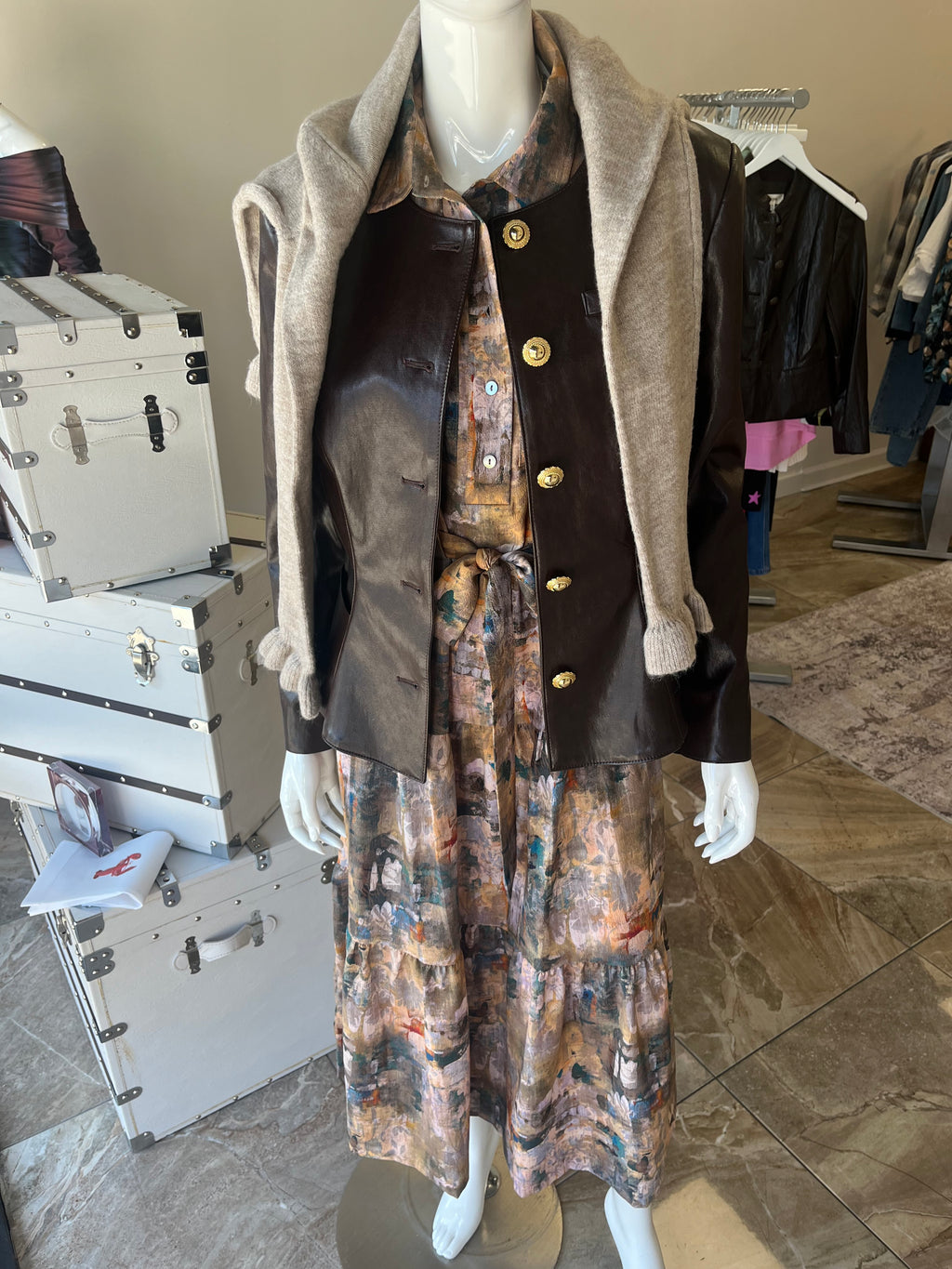 TIERRED DRESS WITH FRONT PATCH POCKET