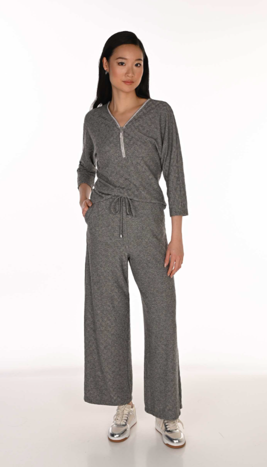 KNIT TOP AND PANT SET