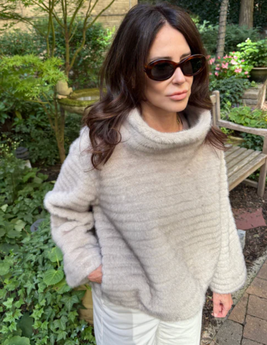 SYDNEY PULLOVER SWEATER