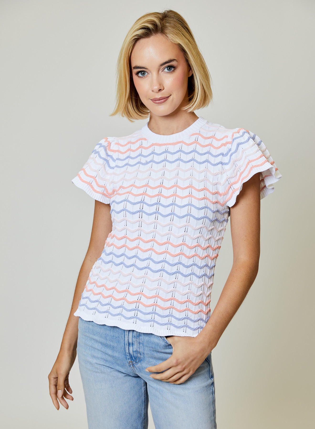 CHEVRON SHORT SLEEVE SWEATER WITH WAVE PRINT