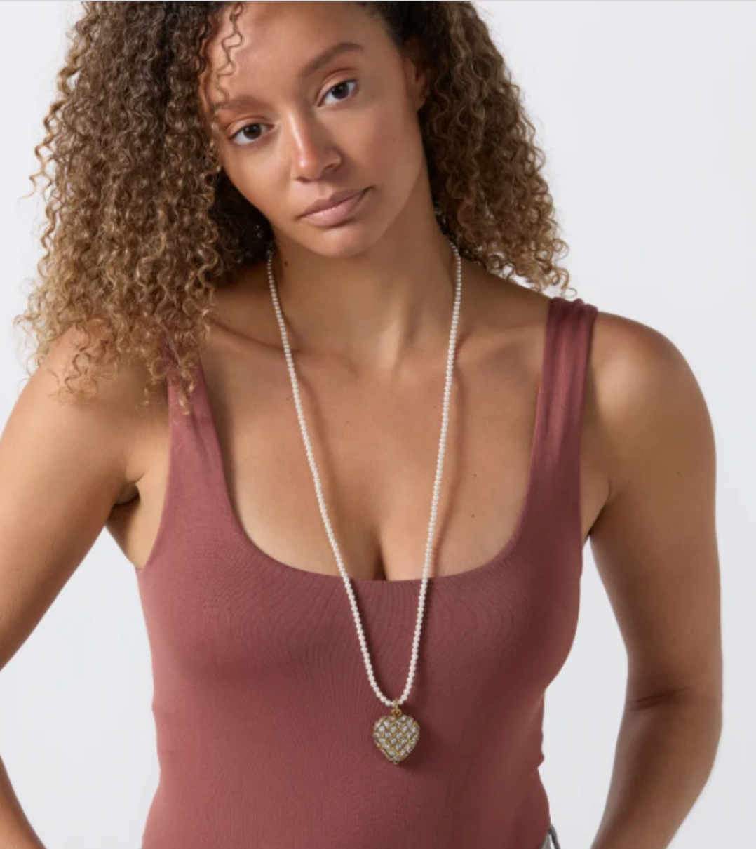 VINTAGE HEART NECKLACE WITH MAJORCAN PEARLS