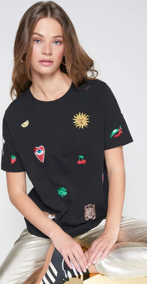 AMALIA EMBOSSED TSHIRT